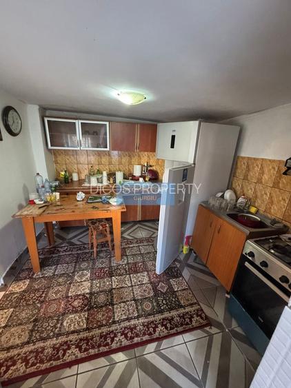 De Vânzare - Casă, Strada Griviței - 14