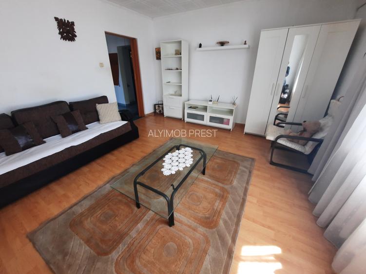 VANZARE 3 CAM SEBASTIAN-PROSPER - 2