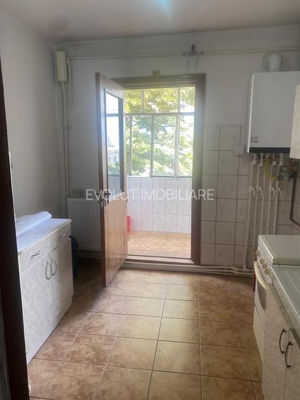 Apartament 2 camere decomandat - Tomis 3 - 7