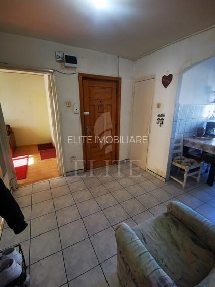 Apartament 4 camere în zona NEGOIU - 10
