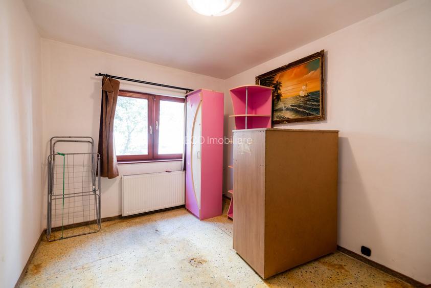 Apartament cu 3 camere zona Rogerius - 4