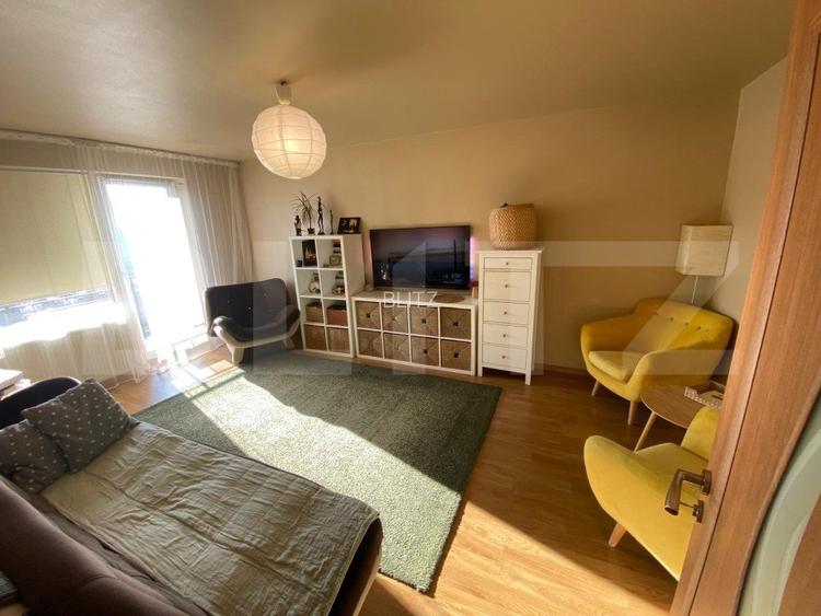 Apartament 4 camere, deco, 95mp, boxa 20 mp si garaj, la cheie,in zona Petrom  - 2