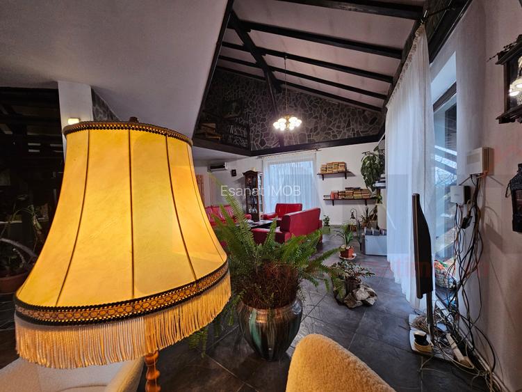 Pensiune + 2 Case, Piscina, Iaz, Garaj, Curte 3.200 mp, panouri |VIDEO - 16