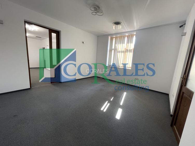 Etaj 1, 5 camere, 200 mp utili, 3 Ap. in cladire, 3 locuri parcare - 12