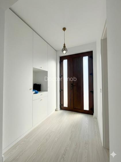 MAGNOLIA VILLAGE! Casă nouă, prima inchiriere, cu vedere la munte! - 11