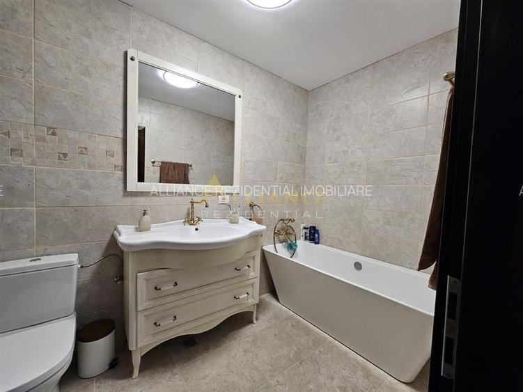 Vila individuala 4 camere, 3 bai - 566mp teren - 15