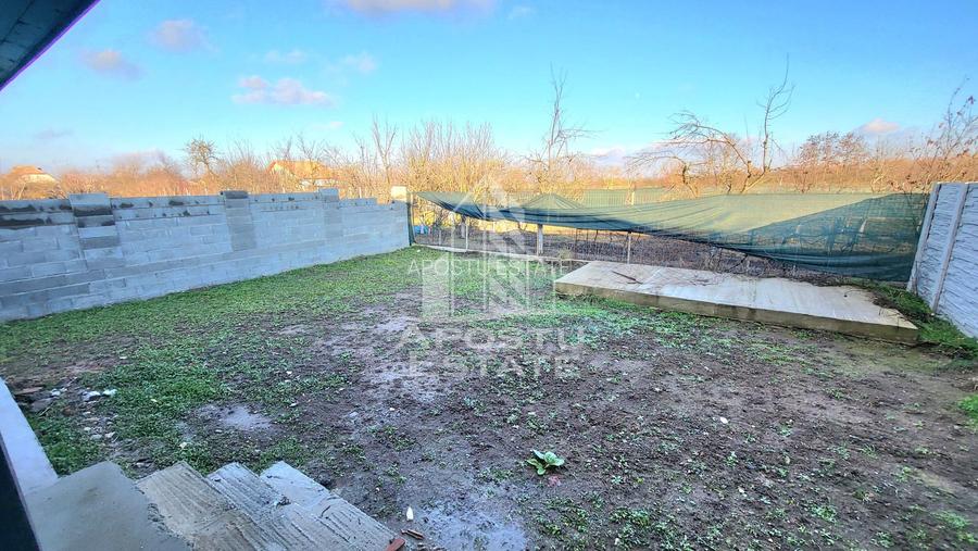 Jumatate de duplex nou cu 4 camere,Parta - 22