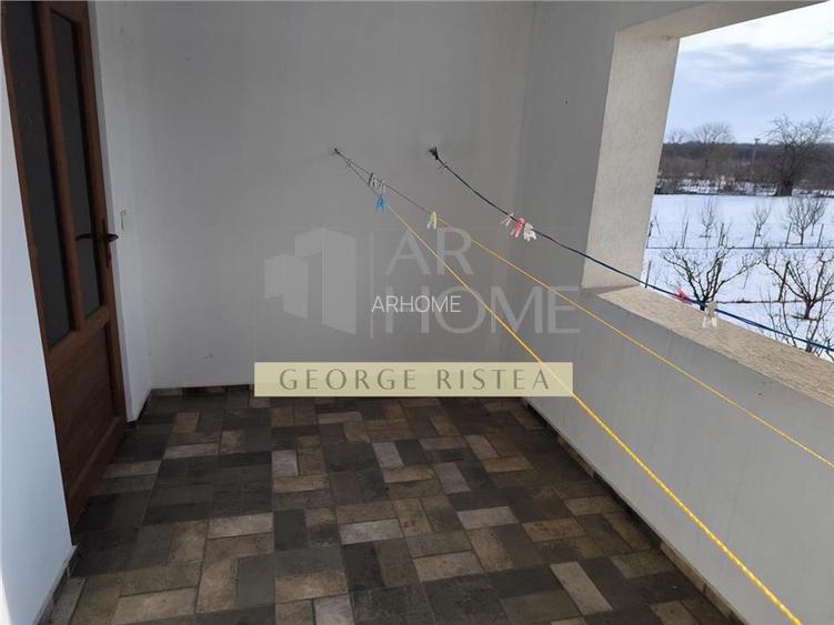 Casa + anexe 2756 mp teren Baicoi zona Tufeni - 16