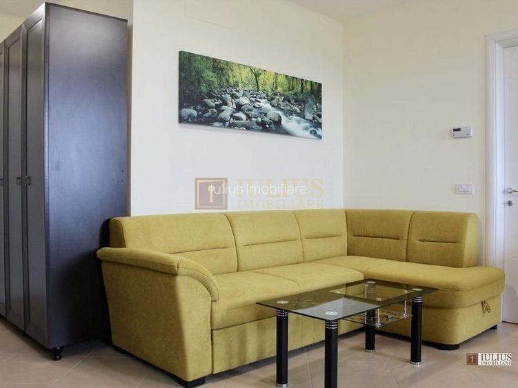 La prima inchiriere, Ultracentral - Fructus Plaza. - 2