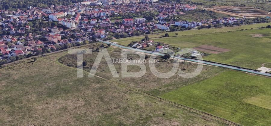 Teren intravilan 1500 mp zona Campsor cartierul Strand - 2