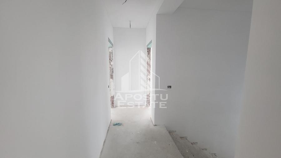 Casa individuala,5 camere,Sacalaz,la cheie