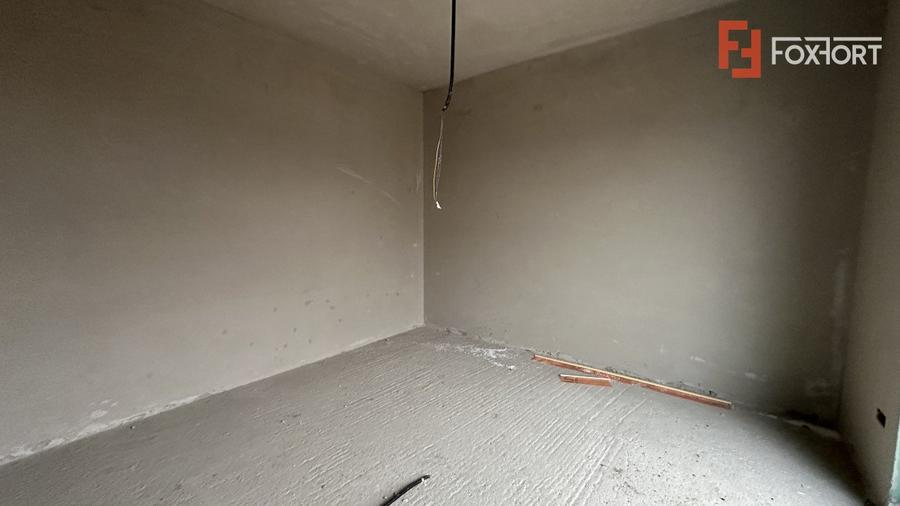 Duplex 3 camere, 96 mp, in Mosnita Noua