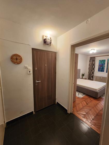Apartament 2 camere Berceni - Emil Racovita 10 minute Metrou Aparatorii Patriei