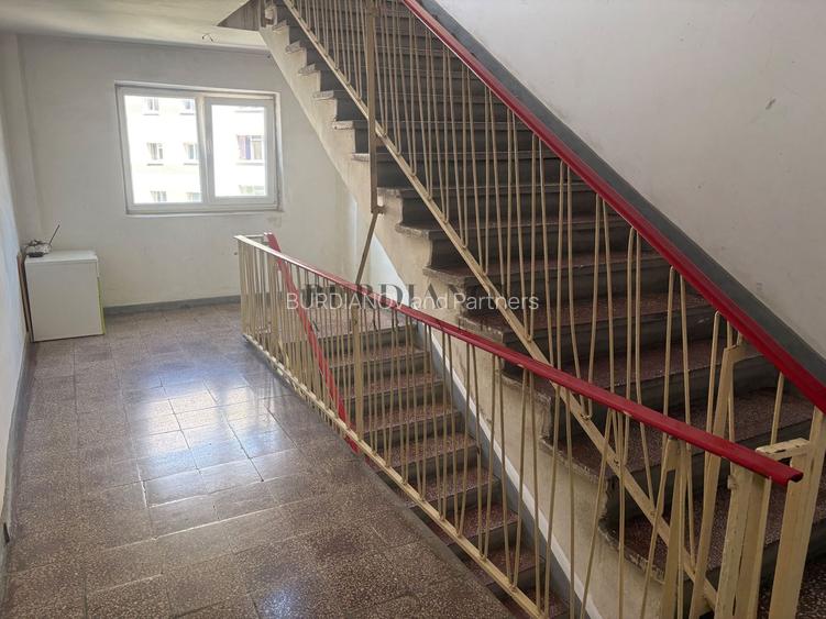 Apartament cu 2 camere - decomandat - Mega Mall - Pantelimon - 16