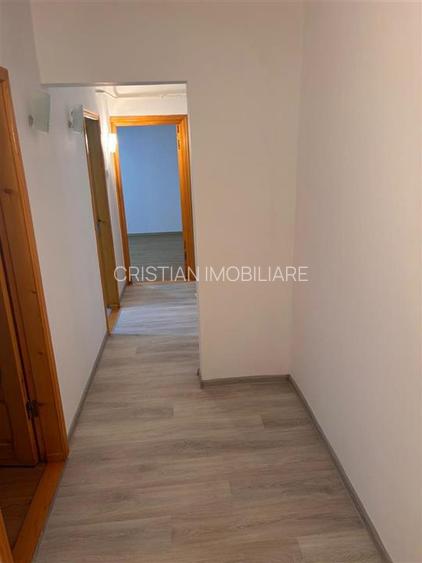 3 camere Renovat, confort 1 decomandat, etaj intermediar, Viziru 3 - 8