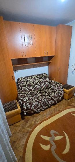 Proprietar, vând apartament cu 2 camere în Craiovița Nouă, zona Bigul Vechi. - 13