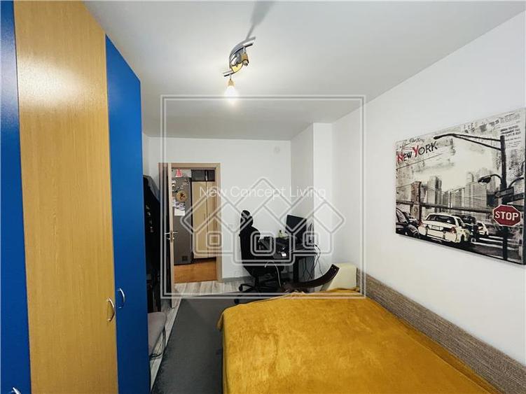 Apartament de vanzare in Sibiu-3 camere, balcon - Etaj 1/4 - Turnisor - 12
