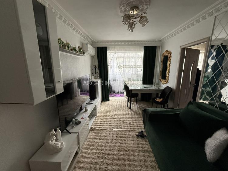 Apartament cu 3 camere de vânzare în zona Groapa - 2