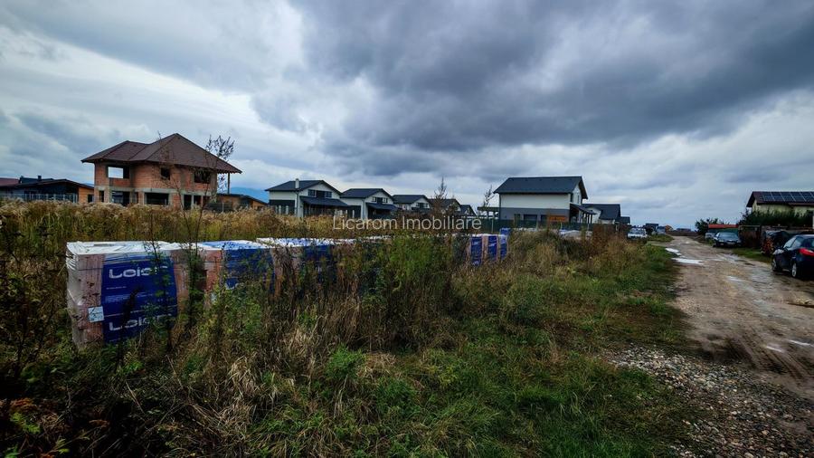 Teren intravilan 500 mp in loc.Cristian jud Brasov pret 58000 euro - 4