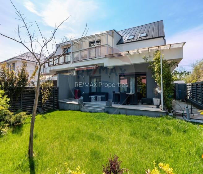 Casă / Vilă cu 5 camere de vanzare, Laguna Albastra, str. Fermei - 27