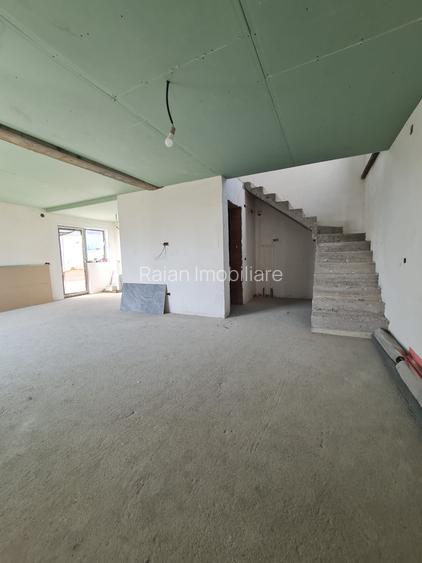 Vanzare Vila cubista Parter+Etaj, Sat Costi, Jud.Galati, sup.teren 333 mp - 4