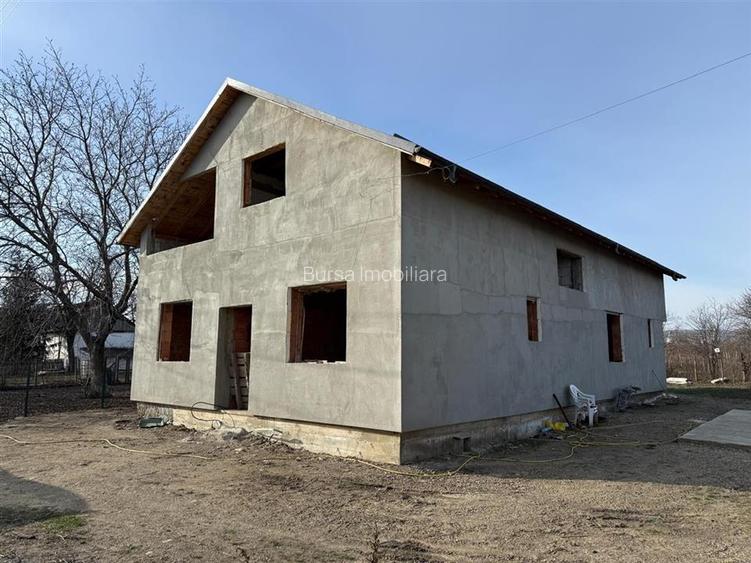 CASA LA GRI , UNIREA - 2