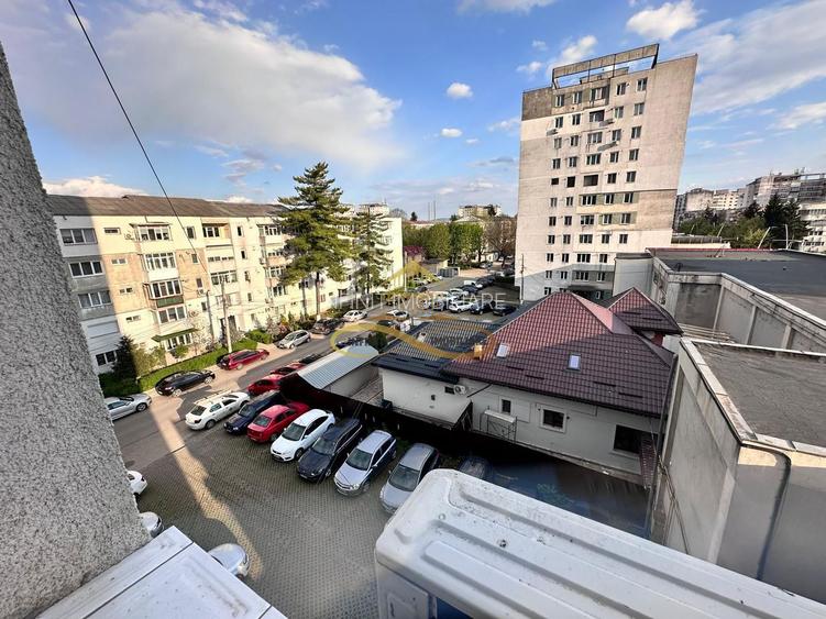 De vanzare apartament 2 camere decomandate Calea Marasesti Bacau - 3