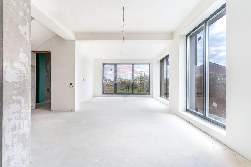 Duplex 5 camere, 60mp terase, zona linistita, comision 0 - 6