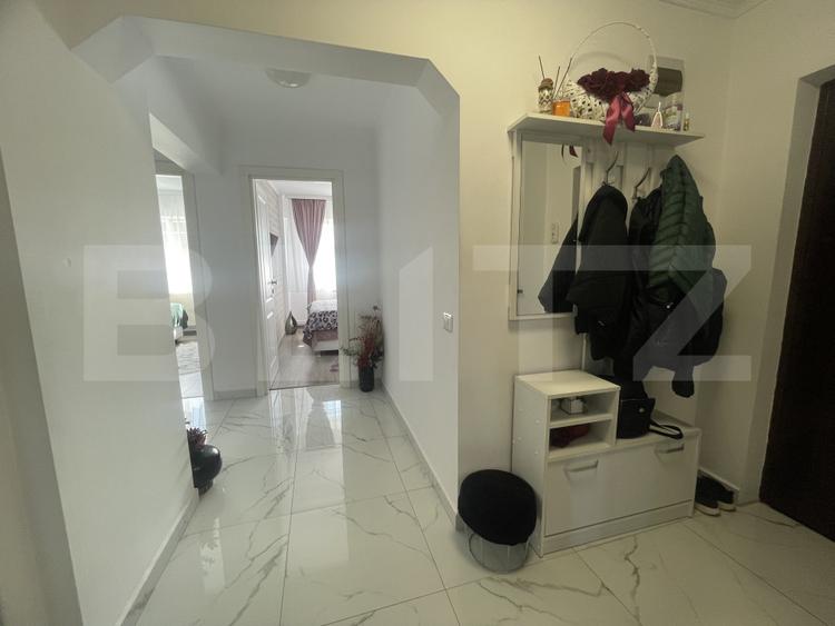 Apartament 3 camere | Renovat modern | Dressing în dormitoare | Etaj intermedia