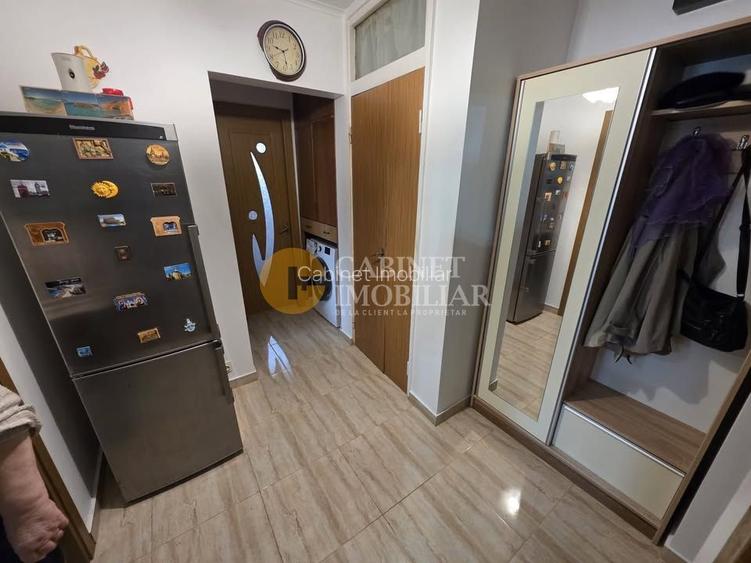 2 Camere Decomandat- Mobilat si utilat- Zona Mircea cel Batran - 6