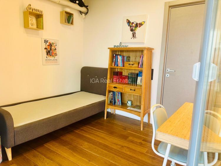 Locuinta speciala intr o zona superba pe lac - 23