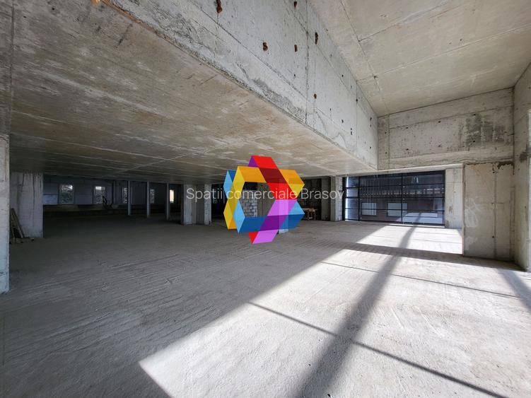 Clădire mixta -3600 mp - 23