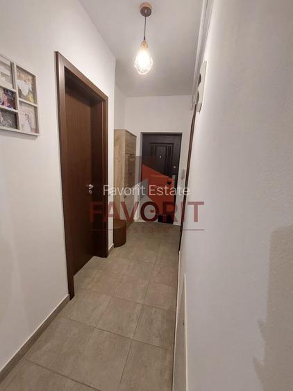 Decomandat. Mobilat si utilat. 2 balcoane. - 2