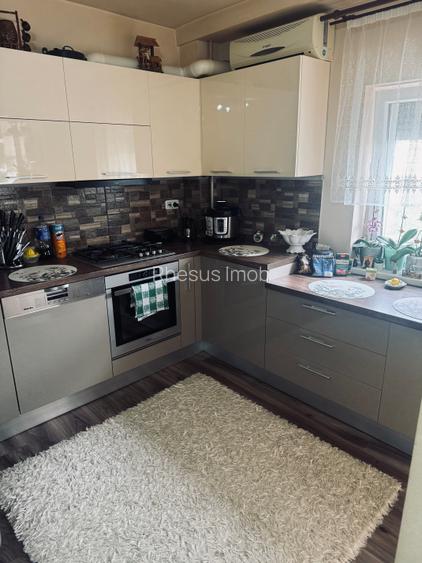 Vand 2 camere decomandat pozitie unicat-Plavat!!! - 9