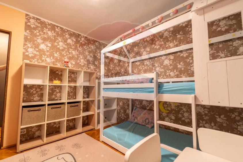 Apartament cu 3 camere de vânzare în zona Decebal - 11