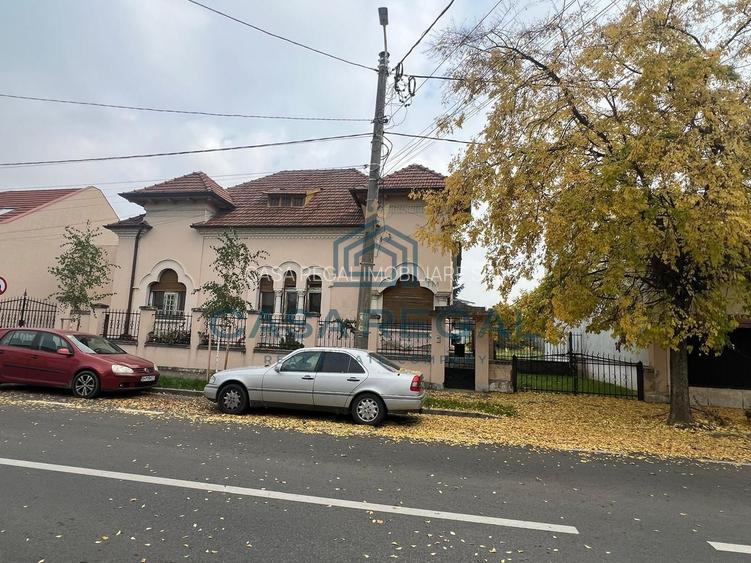 Proprietate unica de vanzare central + 1215mp teren - 3