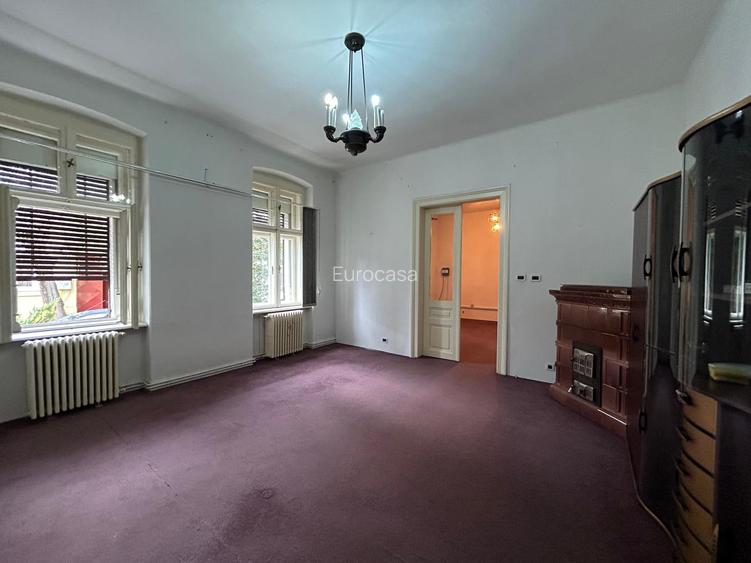 doua camere plus spatii comune, zona excelenta, cladire istorica - 4