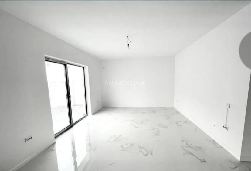 CASE INDIVIDUALE DRUMUL MARE, TOATE UTILITATILE,110 MP UTILI, COMIS 0% - 3