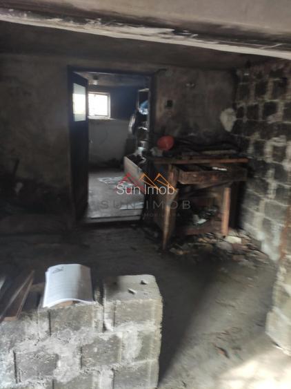 Casa D+P+E, an 1980, teren 285 m2, zona foarte buna, Campina, Prahova - 11