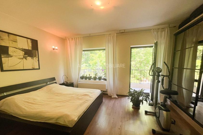 Sect 1, Bucuresti-Vila langa padurea Baneasa, zona Liceul Francez/COMISION 0 - 9