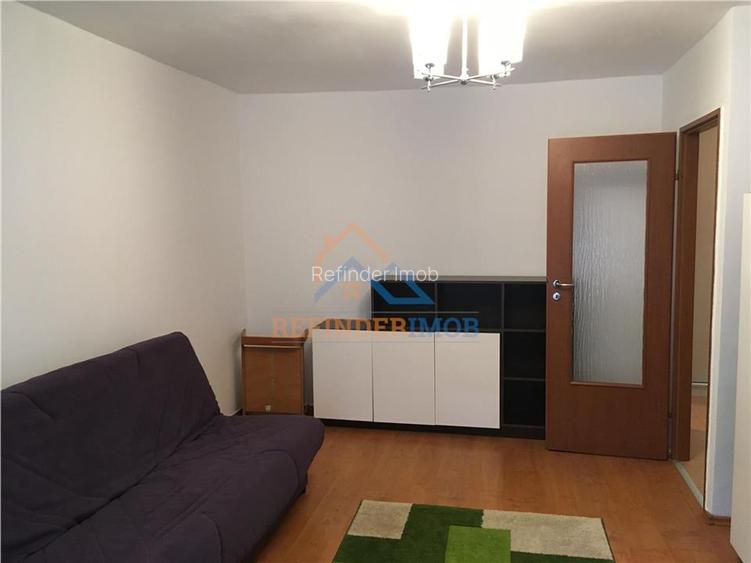 Garsoniera de vanzare, zona Mall Vitan - 3