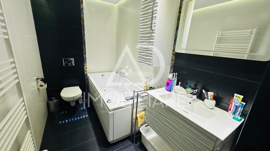 Vânzare vilă superbă în Târgu-Jiu, strada 9 Mai - 4