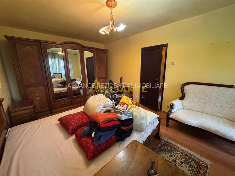 2 camere stradal Bld Tineretului – etaj 7/10 – bloc in reabilitare – 125.000 eur - 2