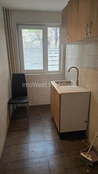 Dacia | 3 Camere | Etaj 1 - 6