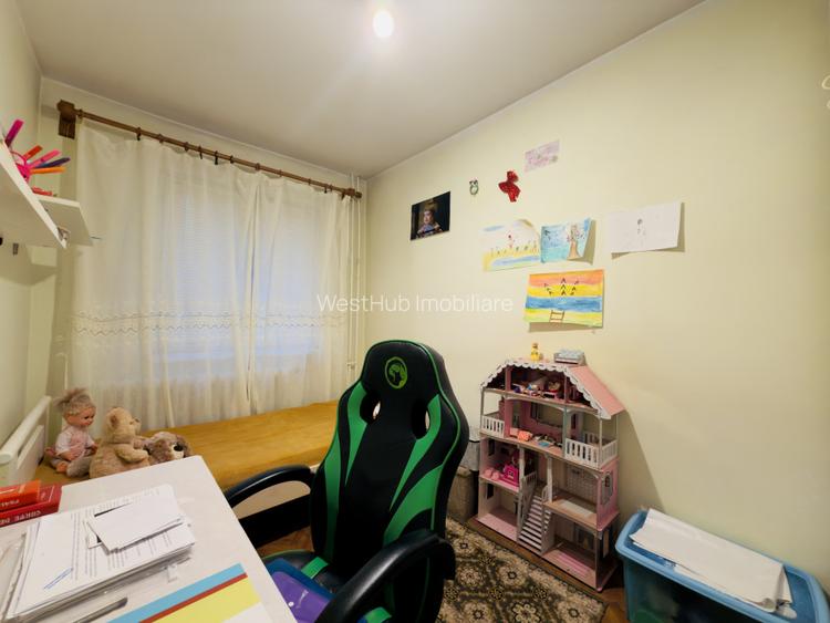 Apartament 3 camere, semidecomandat, etaj 3, zona Iosefin  - 8