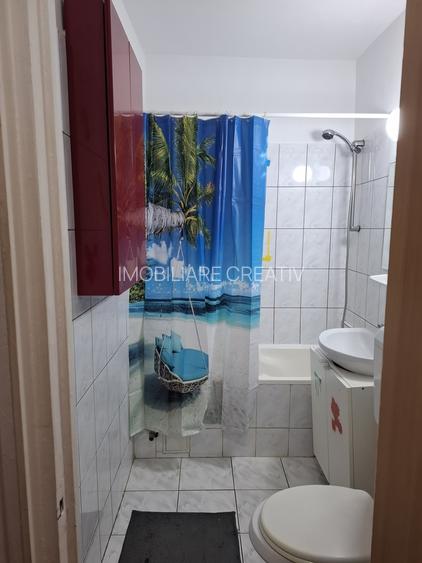 Garsoniera de inchiriat in Titan - 6