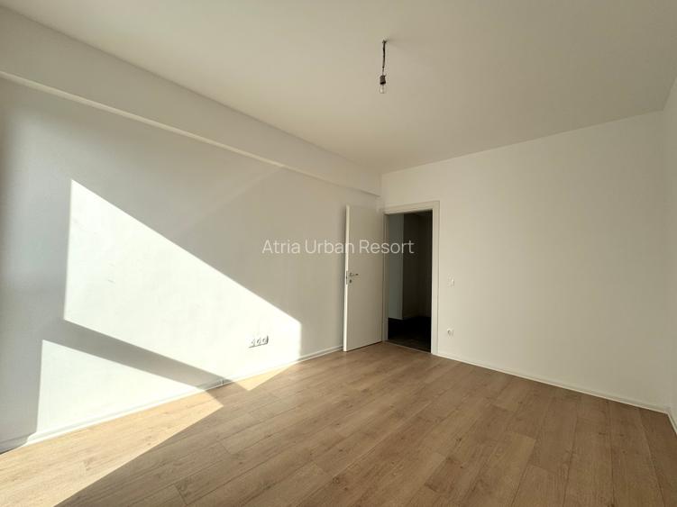 3 camere- Nou-Gata de mutare - 83mp SU totala-Sectorul 1/Zona Mall Colosseum - 6