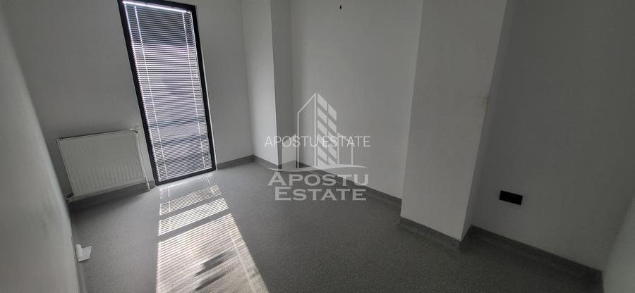 Spatiu comercial de inchiriat, 221 mp, centru Dumbravita - 16