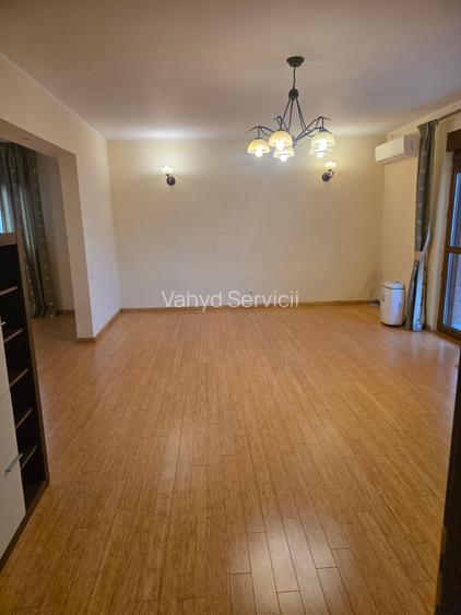 Polona, b dul Dacia - 26