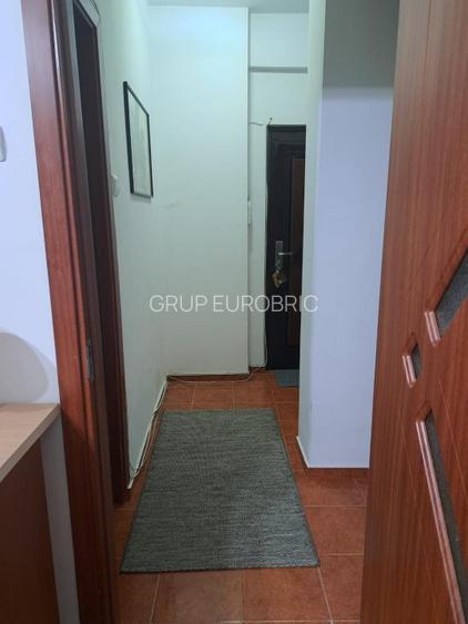 INCHIRIERE GARSONIERA, ULTRACENTRAL, PIATA  ROMANA, - 12